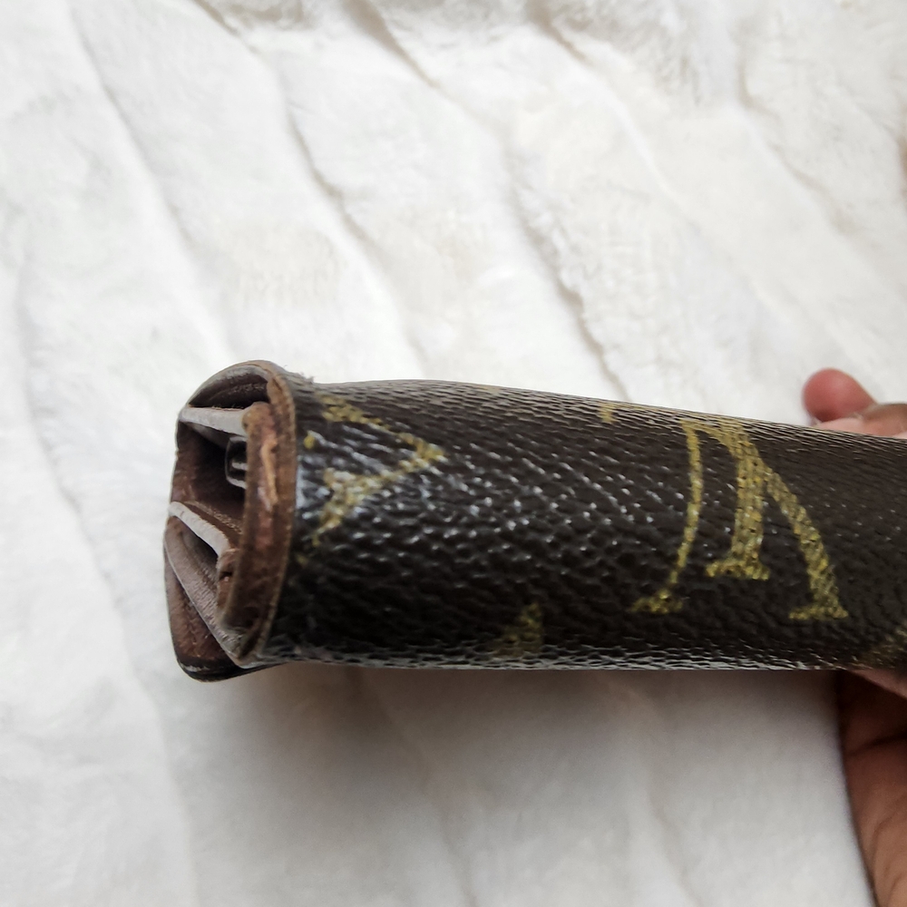 Louis Vuitton Monogram Wallet - Picture 9 of 16
